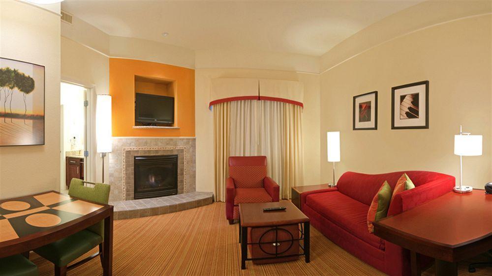 Residence Inn By Marriott Lincoln South מראה חיצוני תמונה